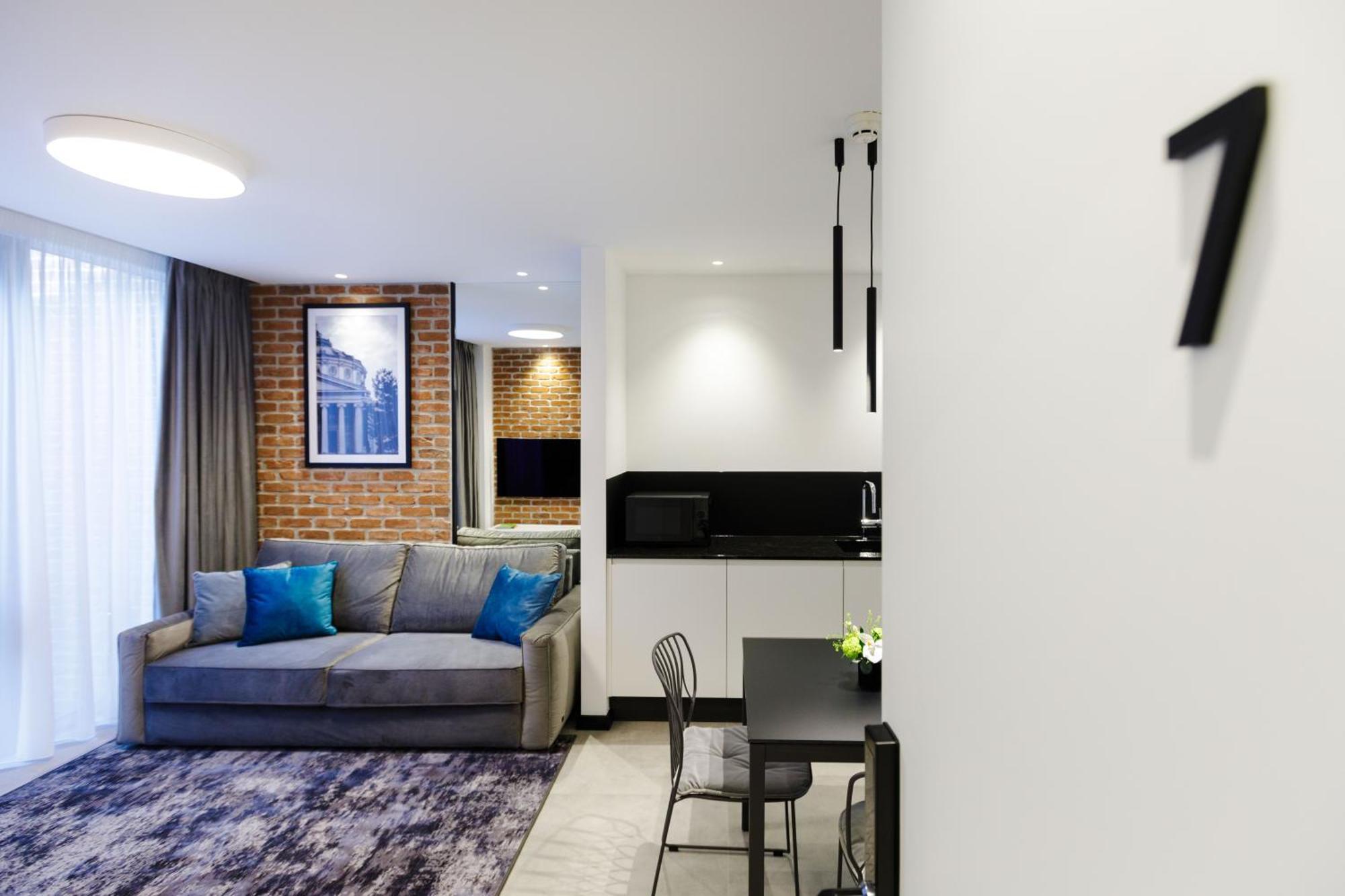 Old Town Snail Design Apartments Boekarest Buitenkant foto