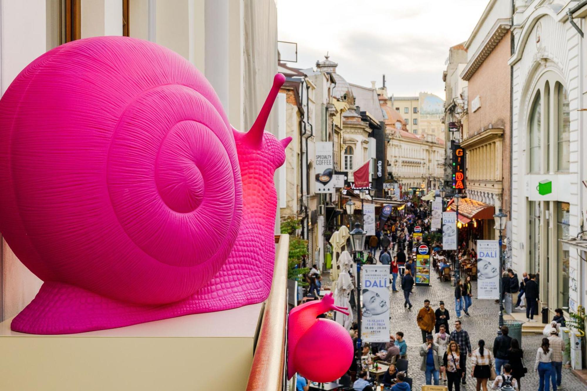 Old Town Snail Design Apartments Boekarest Buitenkant foto