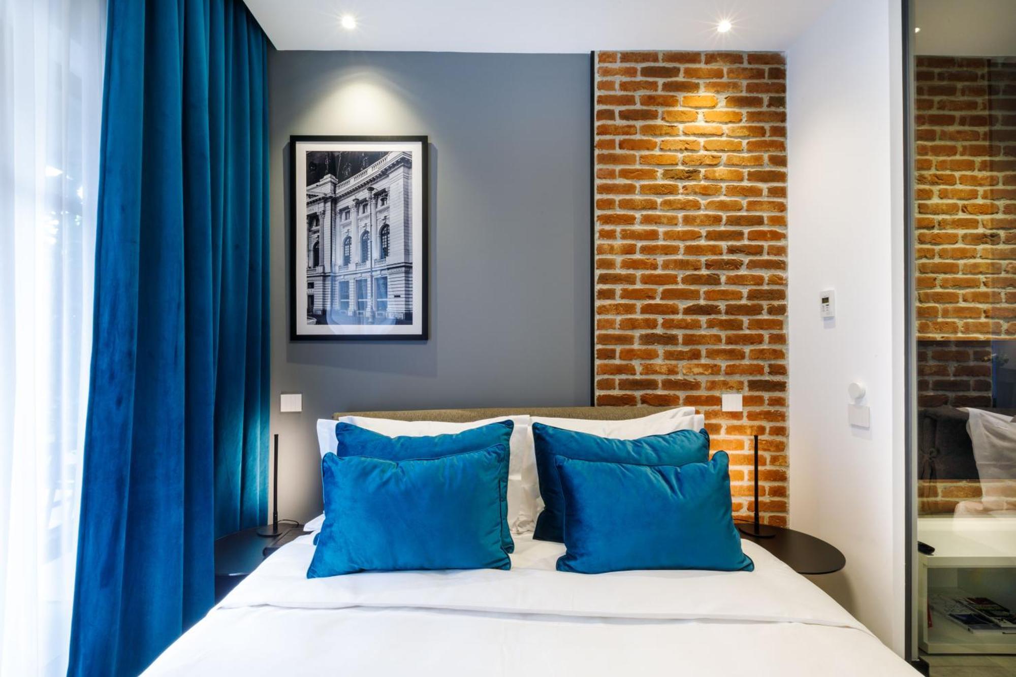 Old Town Snail Design Apartments Boekarest Buitenkant foto