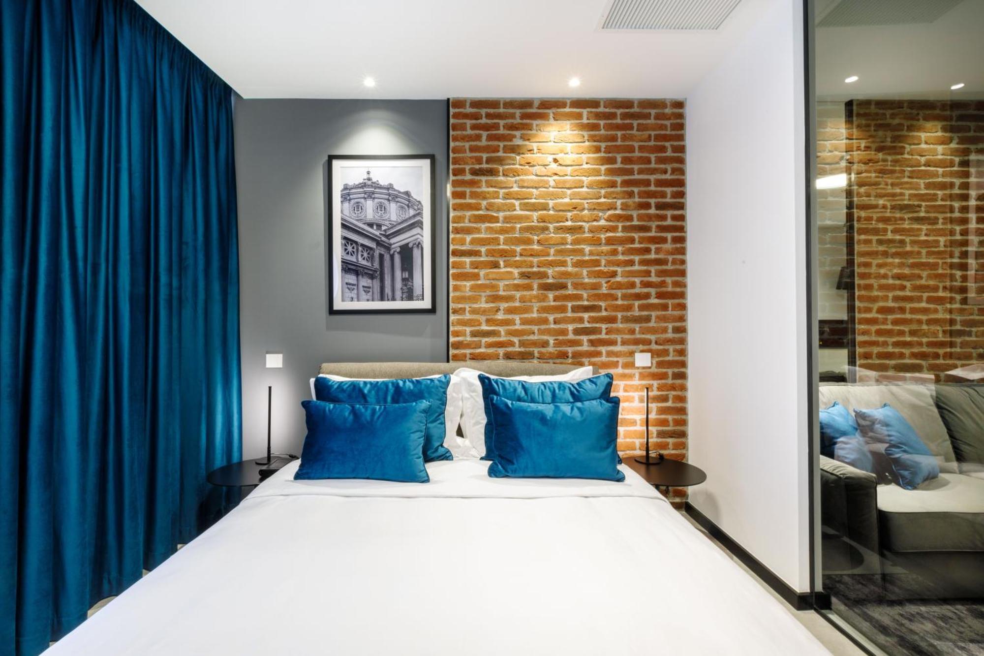 Old Town Snail Design Apartments Boekarest Buitenkant foto