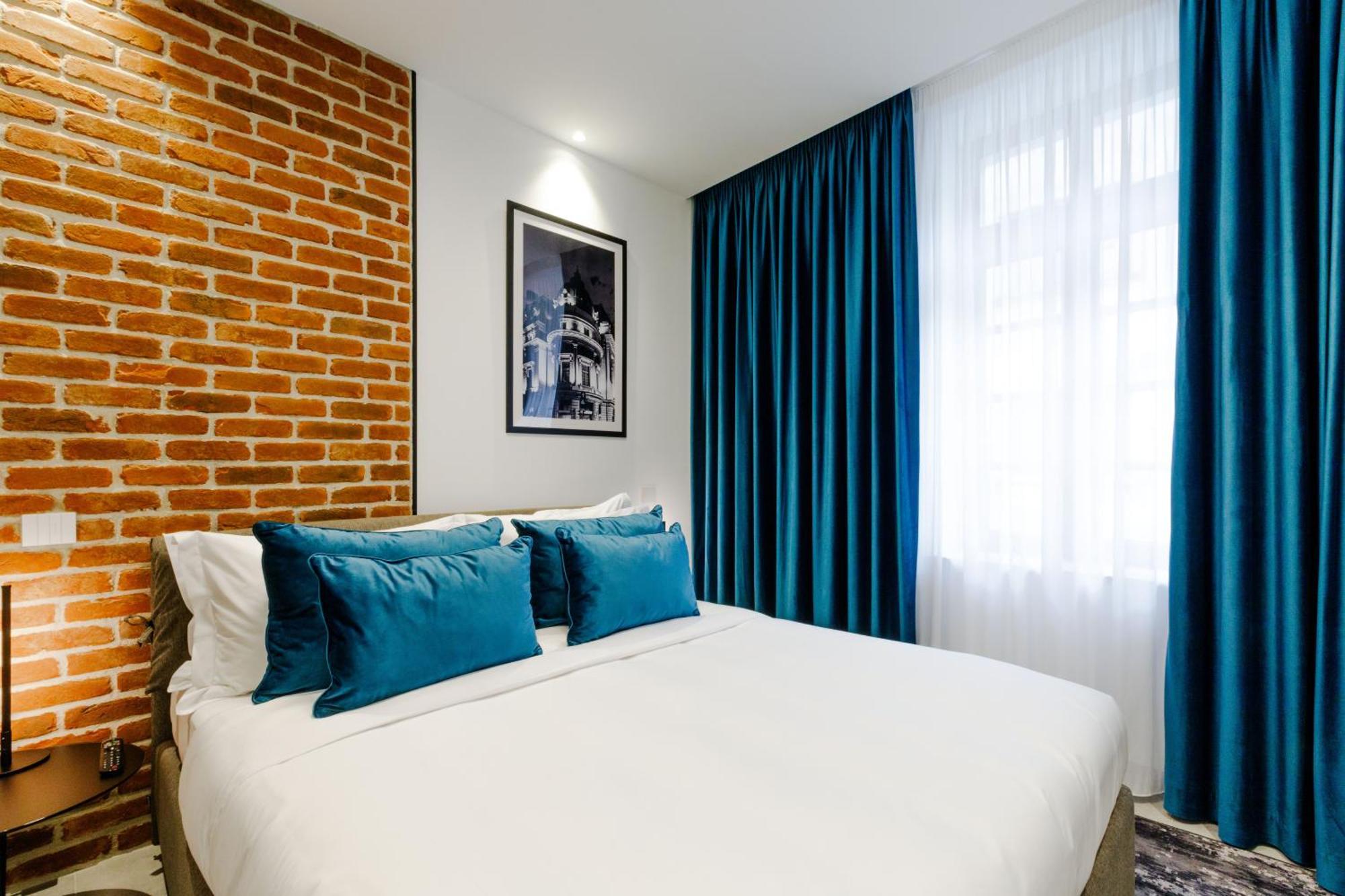 Old Town Snail Design Apartments Boekarest Buitenkant foto